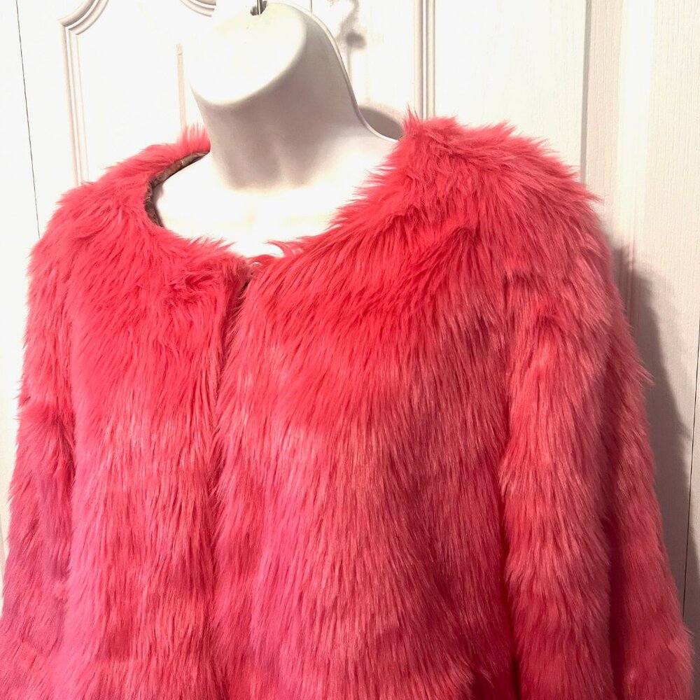 Fashion Fuzzy Pink Jacket-Hooks-X large Girls/X Small Women's-Pockets-Fun-Casual - Picture 7 of 15